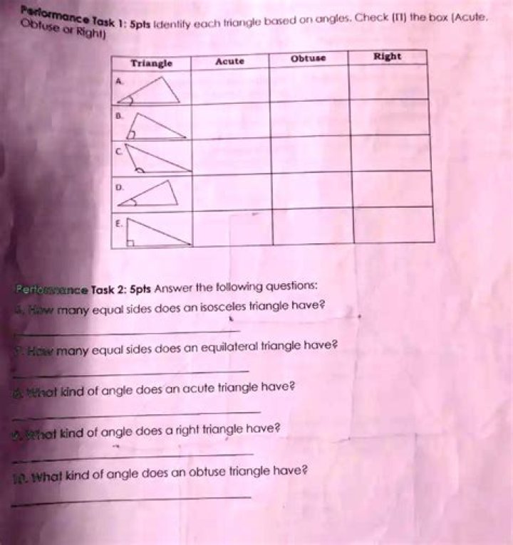 What kind of angle does an acute triangle have?