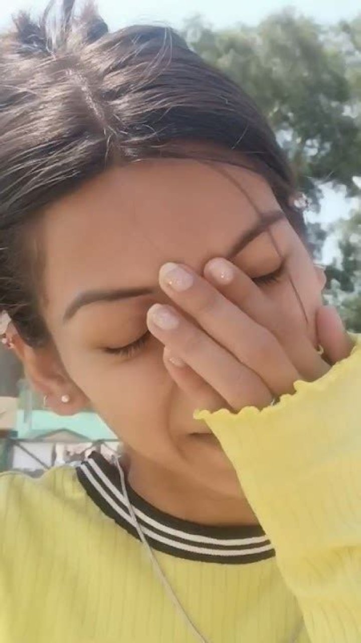 When a guy looks at you for a long time?