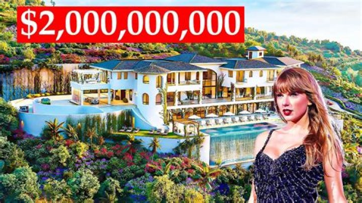 Which celebrity has biggest house?