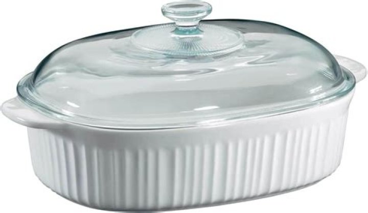 Which is better CorningWare vs Pyrex?