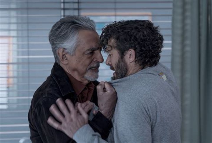 Who is Rossi father?