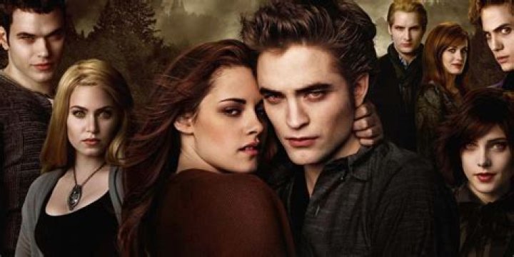 Who is the oldest vampire Twilight?