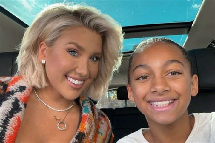 Who is the youngest chrisley?