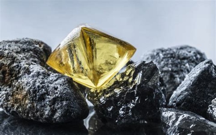 Who is Yellow diamond?