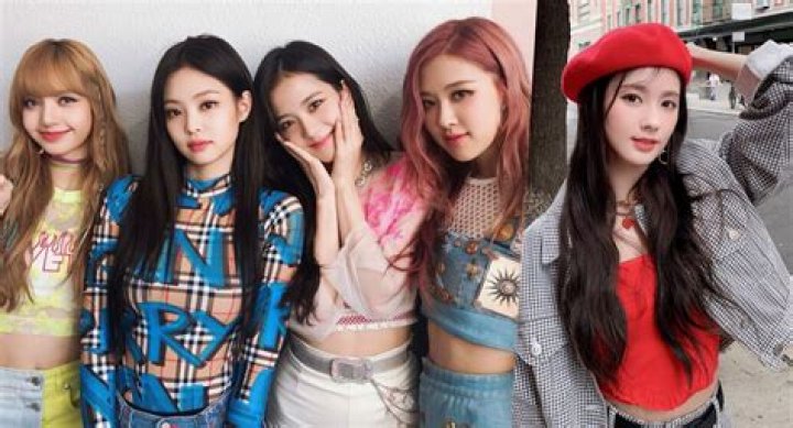 Who was the 5th member of BLACKPINK?