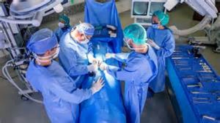 Why do surgeons leave wounds open?