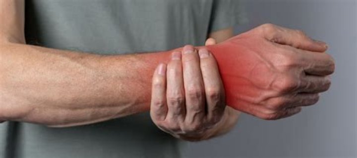 Why do they cut their wrists in Dune?