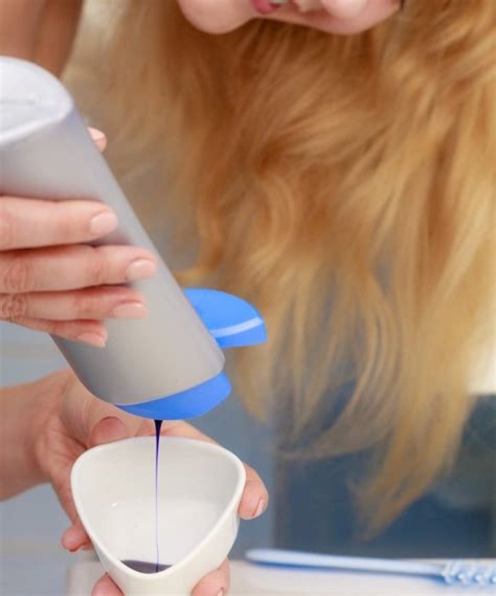 Will purple shampoo fix orange roots?