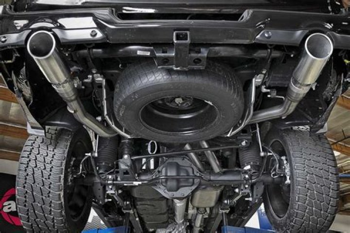 Will removing cat make exhaust louder?